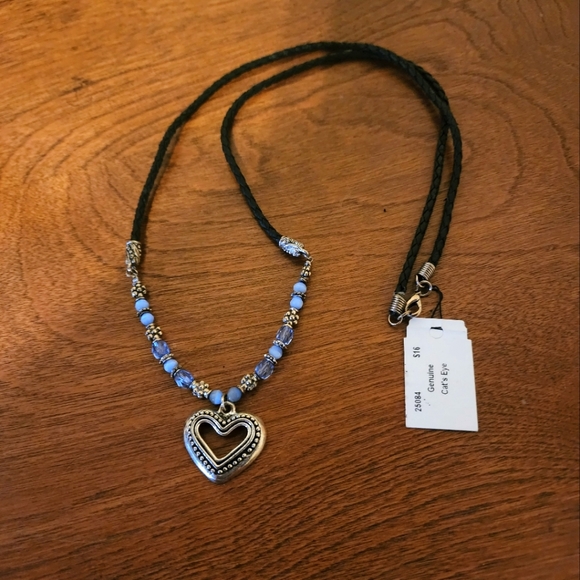 Cookie Lee Genuine Cat Eye Heart Necklace - Picture 2 of 6